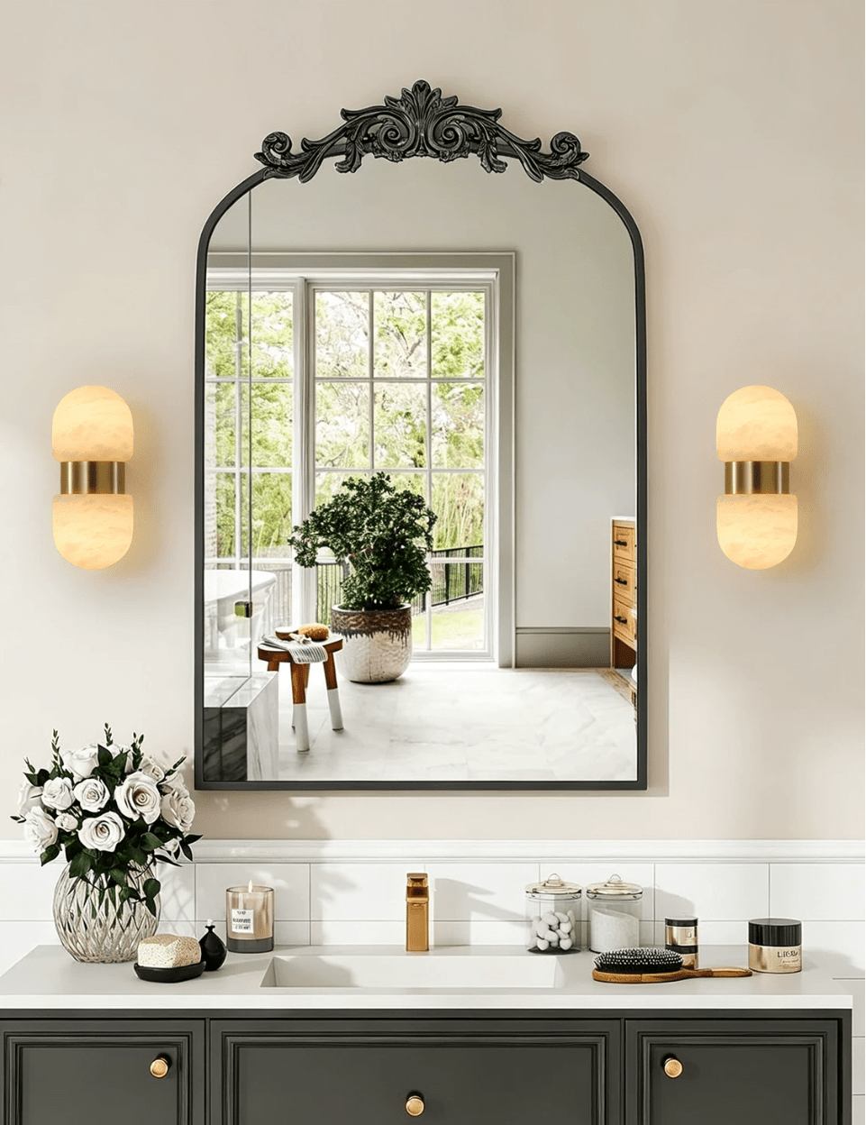 Cocoon Alabaster Wall Sconce detail